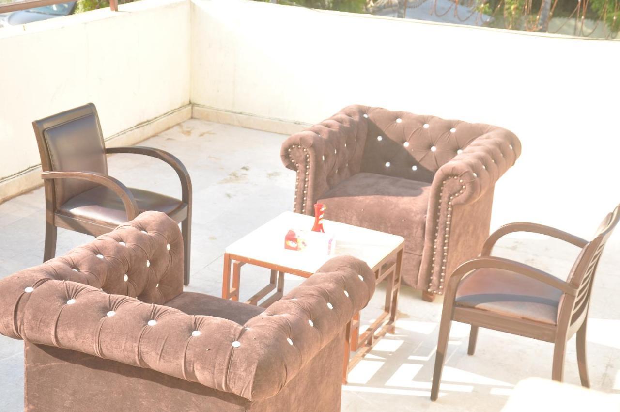 ホテルBm Residency イスラマバード エクステリア 写真